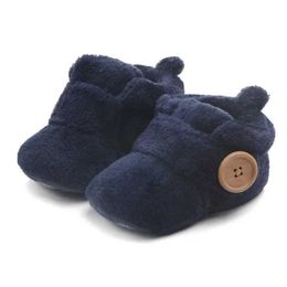 First Walkers Baby Shoes Winter Baby Boys and Girls Keep Warm Plush Soft Preschool Shoes First Step Walker Non slip Newborn Baby Crib Shoes Moccasin d240525