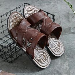 Summer Imitation Leather Sandals for Men Casual Wear Dad Slippers Mens Middleaged and Elderly Beach Shoes 240510