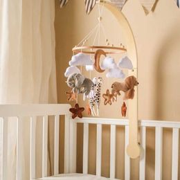 Mobiles# Baby Cribs Wooden Hanging Arm Animal Kingdom Bed Bell Room Decoration Rattles for 0 12 months baby Wooden Toys Mobile Hanger Q240525
