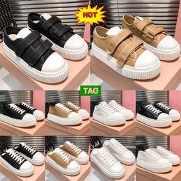 Scarpe da design della piattaforma da donna flat casual sneakers aprite kaki bianca nera sneakers di lusso di lusso da donna allenatori classici scarpe da ricreazione all'aperto