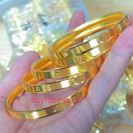 Designer Screw Bangle Bracelet Fashion Luxury Jewelrys Carer Original Trendy 18K Gold Diamond for Women Men Nail Bracelets Silver Jewelry Bracelet 2UL3