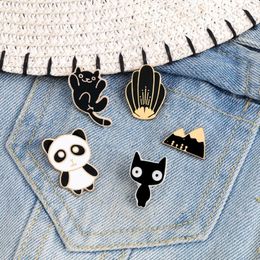Brooches 5Pcs/Set Cute Panda Enamel Pins Funny Big Eyes Cartoon Lazy Mews Black Mountain Badges Denim Jewelry Gift For Kids