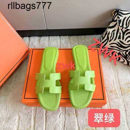 Slipper Oran Original Women Designer Sandals Organ Flop Letter Classic Leater Outer Beac Flat Casual Soes with Logo Hgzn