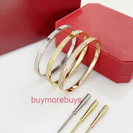 Designer Screw Bangle Bracelet Fashion Luxury Jewelrys Carer Original Trendy 18K Gold Diamond for Women Men Nail Bracelets Silver Jewellery Bracelet CGCS