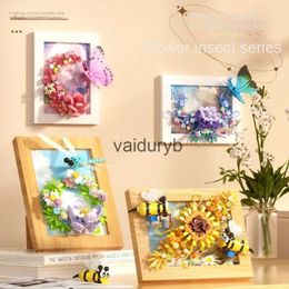 Blocks Sunflower Butterfly Bee Bundle Picture Frame Building Block Component Puzzle Adult Toy Display Refrigerant Sticker H240527