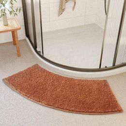 Bath Mats Fan-shaped Bathroom Shower Room Doormat Floor Carpets Arc Mat Anti-slip Absorbent Toilet Bathtub Rugs Feet Pad 40X100cm