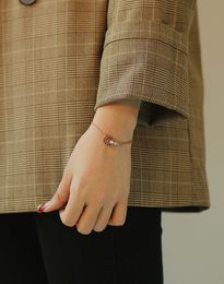 Fashionable titanium steel double ring diamond Roman numeral bracelet simple rose gold bracelet bracelet