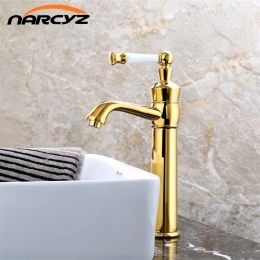 Basin Faucets Bathroom Faucet Hot and Cold Water Basin Mixer Tap White With Gold Finish Brass Toilet Sink Water Crane XT861
