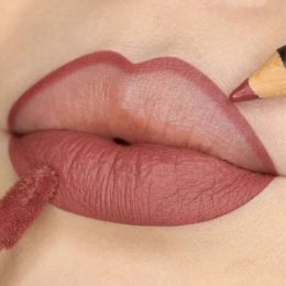 Matte Nude Lip Gloss Lipliner Pen 2 in 1 Sexy Red Long Lasting Liquid Lipstick Velvet Lips Contouring Make Up Pencil Cosmetics