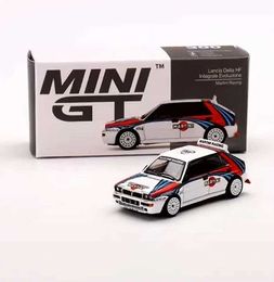 Diecast Model Cars 1 64 scale die cast alloy Martini Lancia Delta HF station truck toy car model classic adult series souvenir display S2452744