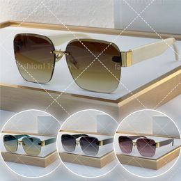Designer occhiali da sole da sole occhiali da sole da sole Design di moda di lusso Design da sole Big Boxes Trend Occhiali da sole classici occhiali da sole da sole da sole per donne con scatola