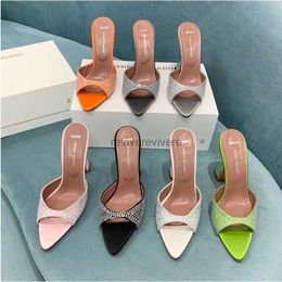 Amina Muaddi designer tacchi sandali femminili scarpe tacco alto puntato con fibbia cristallina estate abito da sposa cinghia cinghia vera sandalo