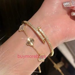 Designer Screw Bangle Bracelet Nails Love Fashion Luxury Jewelrys Carer Original Trendy 18K Gold Diamond for Women Men Nail Bracelets Silver Jewelry Bracelet YP5B