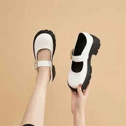 Dress Shoes Increase Height Normal Leather Women Low Heel Woman Heeled Tennis 2024 Sneakers Sports