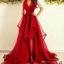 2020 Sexy Red Halter V neck Prom Dresses A Line Tulle Sweep Train Bridesmaid Gowns Simple Ruffle Custom Made Formal Evening dress 2585