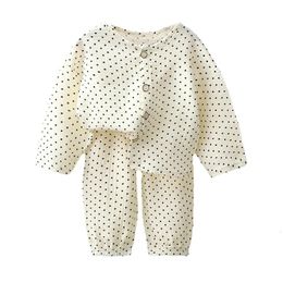 Baby Suit Clothes Boys Girls Muslin Cotton Home Wear Outfit Set Kids Long Sleeves Pyjamas TopsPants Soft 2PC 010T 240515