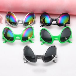 Sonnenbrille coole lustige Alien -Brille Kostümmaske Neuheit Plastik Donut Bachelorette Party PO Booth Requen Favours Sun 182i