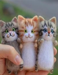 Unfinished Fashion Siamese Hawksbail Tabby Civet Cat Kitty Wool Doll Women Handmade Needle Felt Kit Package DIY Gift For Kids Y0818095989