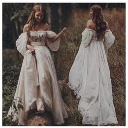 Off The Shoulder Princess Wedding Dress Sweetheart Appliqued Puff Sleeves Bride Dresses A-Line Backless Boho Wedding Gown CG001 216f