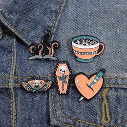 Brooches Lapel Pin Cartoon Creative Women's Brooch Halloween Emblem Personalised Funny Butterfly Octopus Coffee Love Metal Breastpin