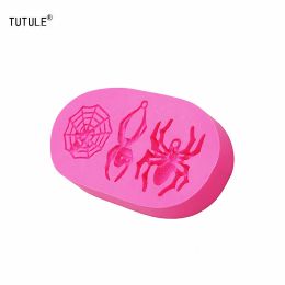Gadgets-Spider Silicone Mould Flexible Polymer Clay Food Safe Moulds Soap Fondant Wax Pendant Chocolate Cookies Mould