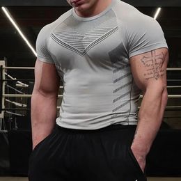 Mens Muscle T Shirt Bodybuilding Fitness Men Tops close-fitting T-shirt Plus Big Size Tshirt Compress Mesh Loose Short Sleeve 240527