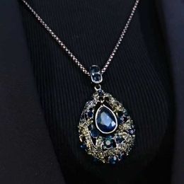 2024Fall in Love with Water Drops Fashionable and Elegant Korean Pendant Versatile Accessories Sweater Chain Long Necklace