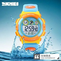 Children's watches New Kids Digital Watch Sports Multi Function Children Electronic Watches 5ATM Waterproof LED Light Wristwatches for Boys Girls Y240527