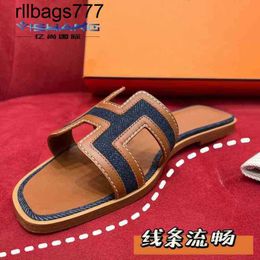 Slipper Oran Original France Bag Sandal Paris Sandals Te Top Style of Flat in Is Superb Workmansip Wit Fairy Colour Matcing