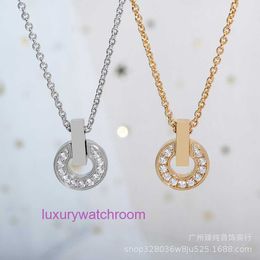 Classic Fashion Bolgrey Pendant Necklaces Copper Coin Necklace for Womens Full Diamond Round Cake 18K Rose Gold Collar Chain