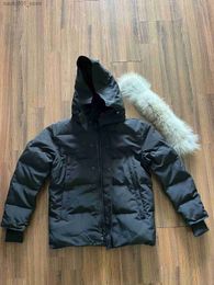 Giacche da uomo inverno per uomini da uomo. Vero designer di pellicce da coyote Homme Puffer Outdoor Windbreaker Jassen Osterwear FourRure Manteau Q240527