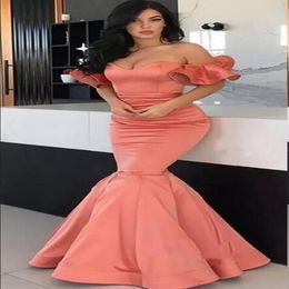 Elegant 2020 New Coral Satin Arabic Mermaid Prom Dresses Long Off-Shoulder Formal Evening Gowns Dubai Pageant Party Dress Plus Size 201n