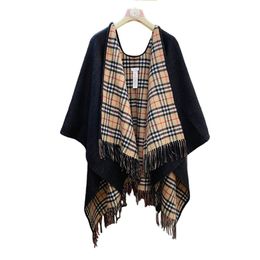 Fashionable Luxury Designer Shawl High Quality Scarf Check Solid Color Reversible Cape, Classic Design High-End Elegance Cashmere Wool D0148
