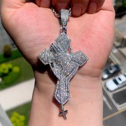Trendy Hip Hop Bling 5A Cubic Zirconia Paved Iced Out Praying Hands Cross Cz Necklaces Pendants for Men Boy Jewellery