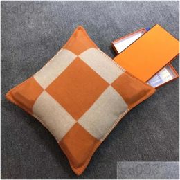 Pillow Case Letter Pillowcase Living Room Plaid Er Square Casual Comfortable Soft Designer Slip Home Decor Orange Red Black Blue Dro Dhfkz
