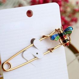 Brooches Classic Small Bee Enamel Pin For Women Retro Antique Exquisite Hat Decorative Female Scarf Buckle Brooch Jewellery
