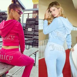 Juicy Apfel Frauen Tracksuits Velvet Sewing Suits Outfit zweiteilige Jogging -Set Velours Sweatshirt Met Hoodie Hosenanzug Damen Fashion30ess s