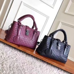 Top quality leather totes female large volume casual bags knitting real soft leather perfect hardware 30cm hasp handbags 223g