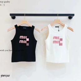 Miu Vest Brand Summer Short Sleeve T Shirt Women Cleanfit Letter Diamond Miu Embroidery Crew Neck Tshirt Miu Tank Designer Tshirt Womens 438