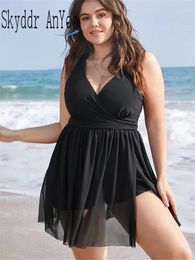 Womens Plus Size Swimsuit Stylish Swimwear One Piece Tankini V-Neck Split Hem Swim Dress Large Size Black Bodysuit Beach Wear 240527