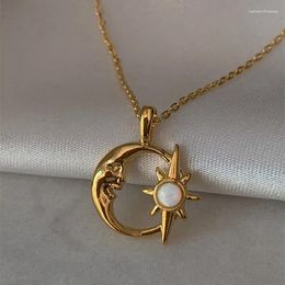 Pendant Necklaces European And American Gold Colour Fashion Sun Embrace Moon Necklace Mature Sexy Charm Women's Gifts