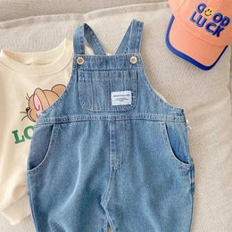 Overalls Rompers New Autumn Lace Denim jumpsuit 1-7 Year Old Boys and Girls Pocket Loose Suspension Pants Jeans Fashion Coat WX5.26Y2JX