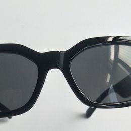 Men Small Frame Sunglasses Ladies Designer Eyeglasses Fashion Eyewear Uv400 Protection Sun Glasses With Box 10 Colour 250A