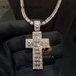 New Cultivated Baguette Cut Hip Hop Rose Gold Sier Iced Out Moissanite Cross Pendant For Men And Women