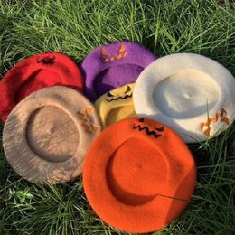 Berets Sweet Autumn Winter Embroidery Eye Mouth Pumpkin Hat Adult Child Warm Halloween Painter Cap Beanie Beret Caps