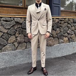 Men's Suits High Quality Beige Suit For Men Slim Fit Party Tuxedos 3 Pieces (Jackets Pants Vest) Double Breasted Vest Design Wedding Dress