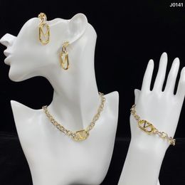 Designer Earrings Bracelets Necklaces Women Gold Necklace Luxury Jewellery Set Fashion Love Bracelet Love Womens Gold Chain Link Ornament 274B