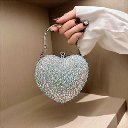 Totes 2024 Crystal Acrylic Inlay Heart Clutches For Women Metal Handle Handbags Small Mini Purses Prom Party Evening Bag Clutch