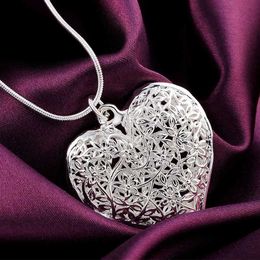 Pendant Necklaces 925 Wholesale Different Free Delivery Fashion Silver Jewellery Elegant Charm Retro Exquisite Heart shaped Pendant Necklace for Women S24527