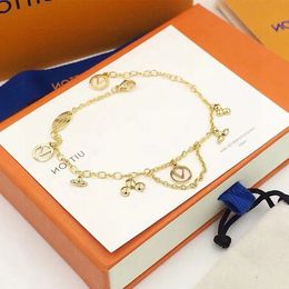 New Designer Design Women's Gold Bracelet for Women Luxury L letter Flower Bracelet Women's Jewellery Gifts Tirdm